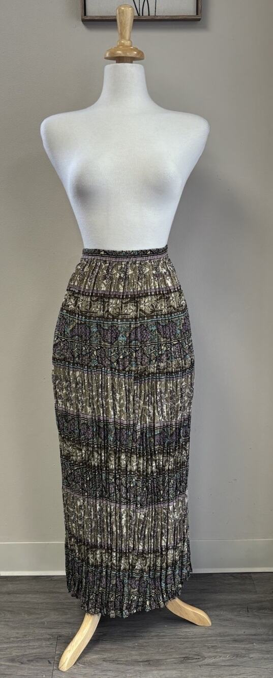 Coldwater Creek Purple And Tan Paisley Pleated Maxi Skirt Women’s Size Large